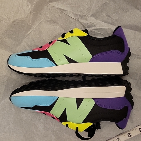 NEW BALANCE THE INTELLIGENT CHOICE 327 SNEAKERS 👟  SIZE 9 2/16 appro 9 1/2 - Picture 4 of 16